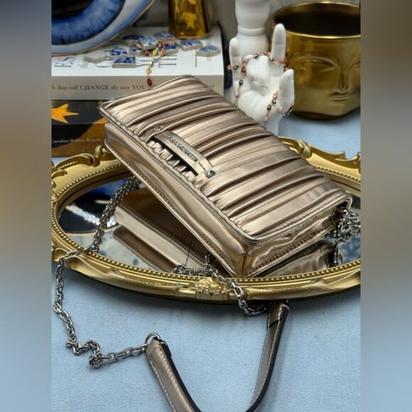 🆕 KARL LAGERFELD PARIS 🧿 NWT K/Kushion Crossbody Wallet, Champagne Metallic - Picture 7 of 15
